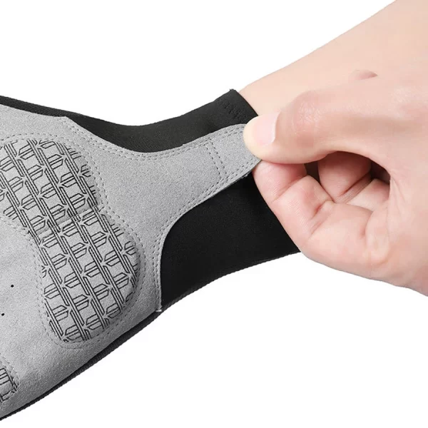 Pickleball Half Finger Sport Gloves - Image 6