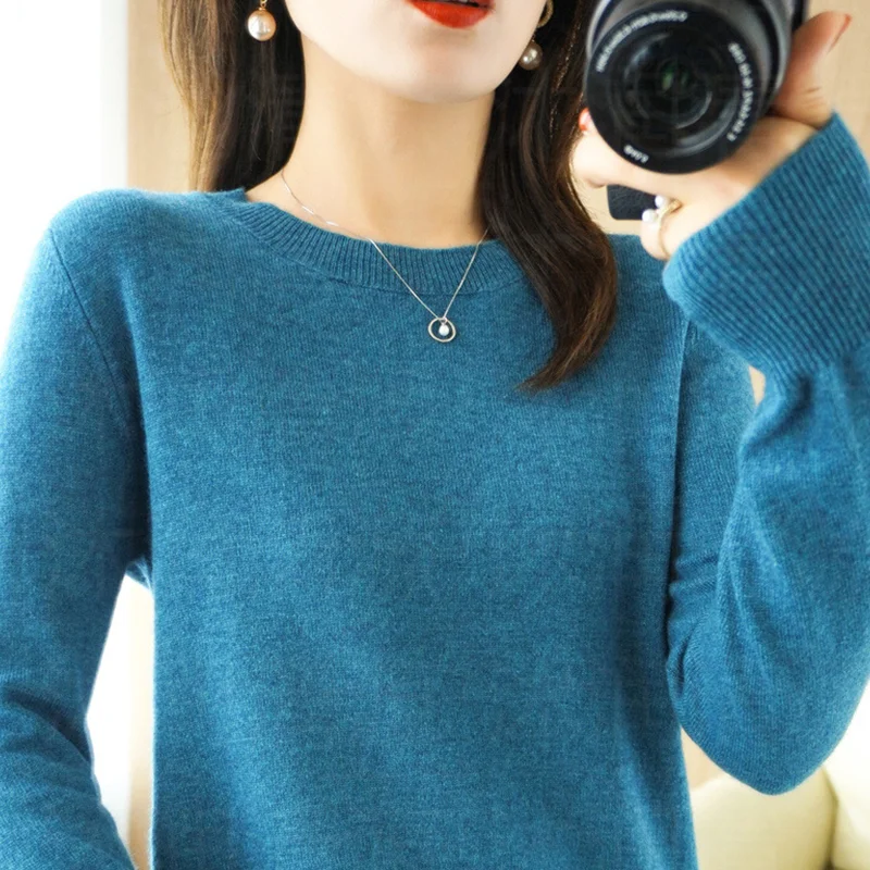 Casual Knitted Top Autumn And Winter Cashmere Sweater Women's Crew Neck Pullover. Multiple colors - Image 3